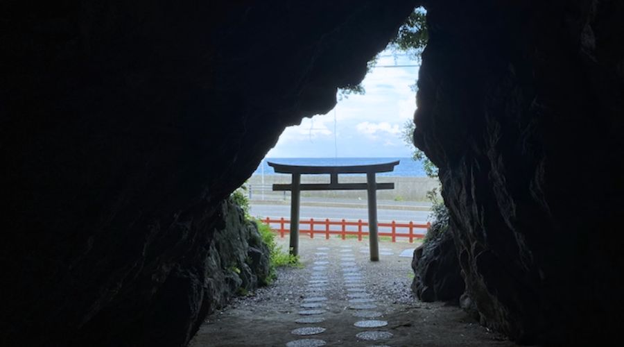 淡路島の隠れスポット(洞窟)