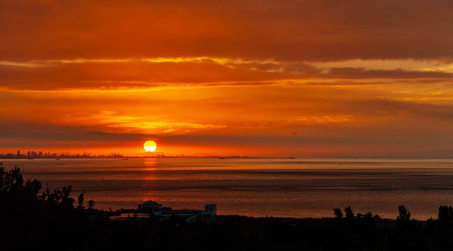 淡路島の夕暮れ