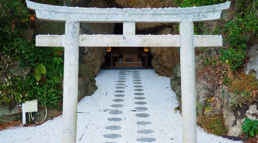 安乎岩戸信龍神社の鳥居