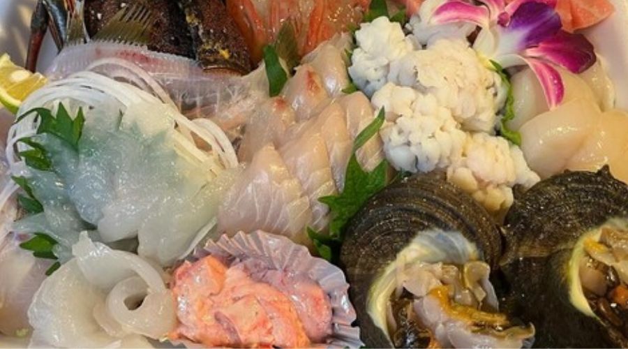 鮮魚店「一鮮」の刺身盛り合わせ